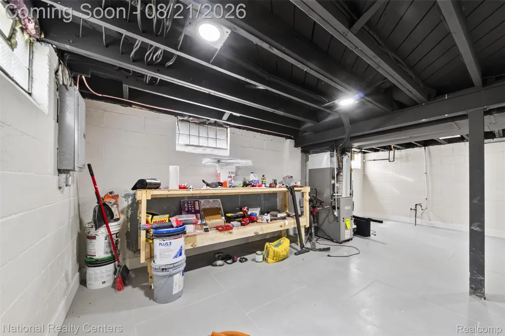 18656 Winston Street Detroit City, MI 48219