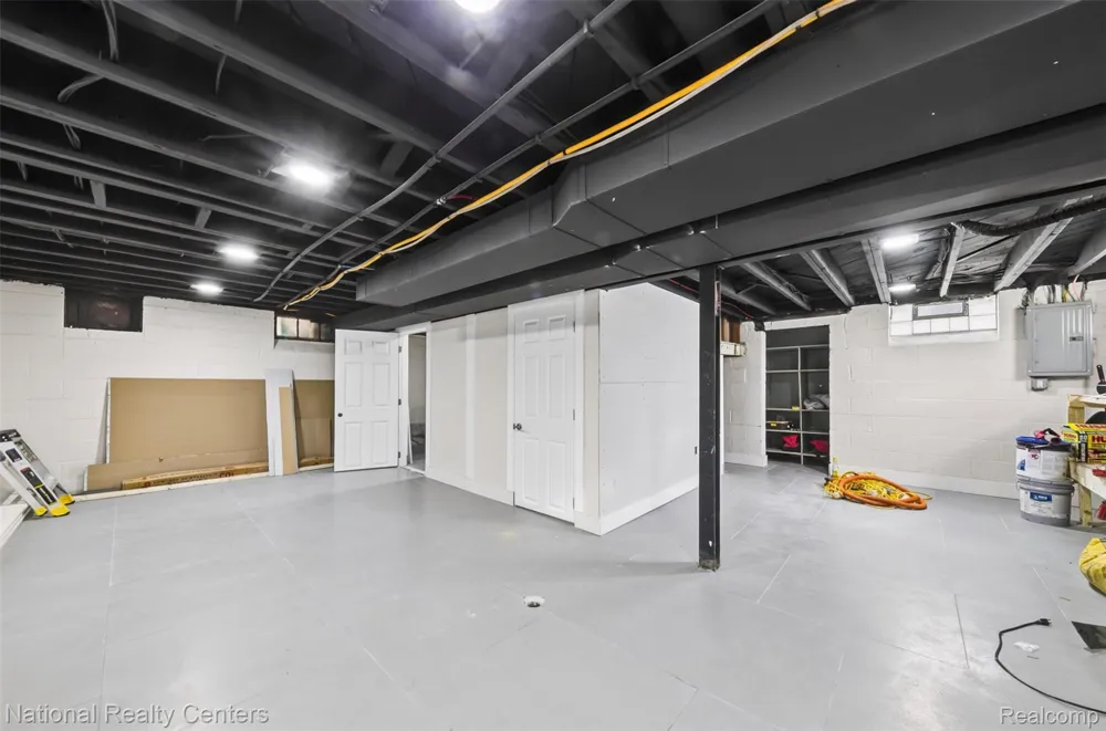 18656 Winston Street Detroit City, MI 48219