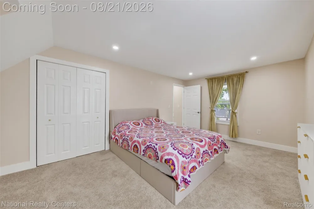 18656 Winston Street Detroit City, MI 48219