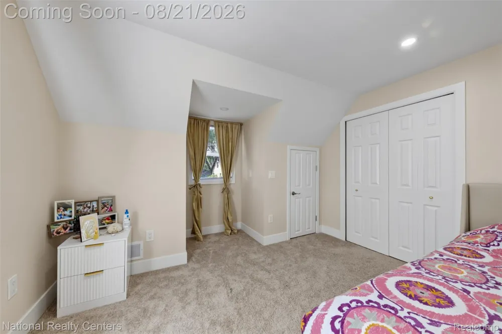 18656 Winston Street Detroit City, MI 48219