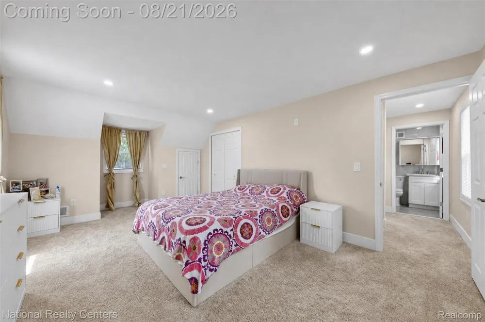 18656 Winston Street Detroit City, MI 48219