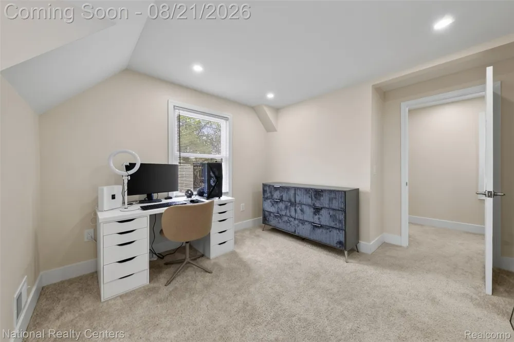 18656 Winston Street Detroit City, MI 48219