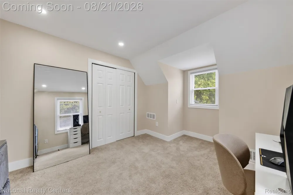 18656 Winston Street Detroit City, MI 48219