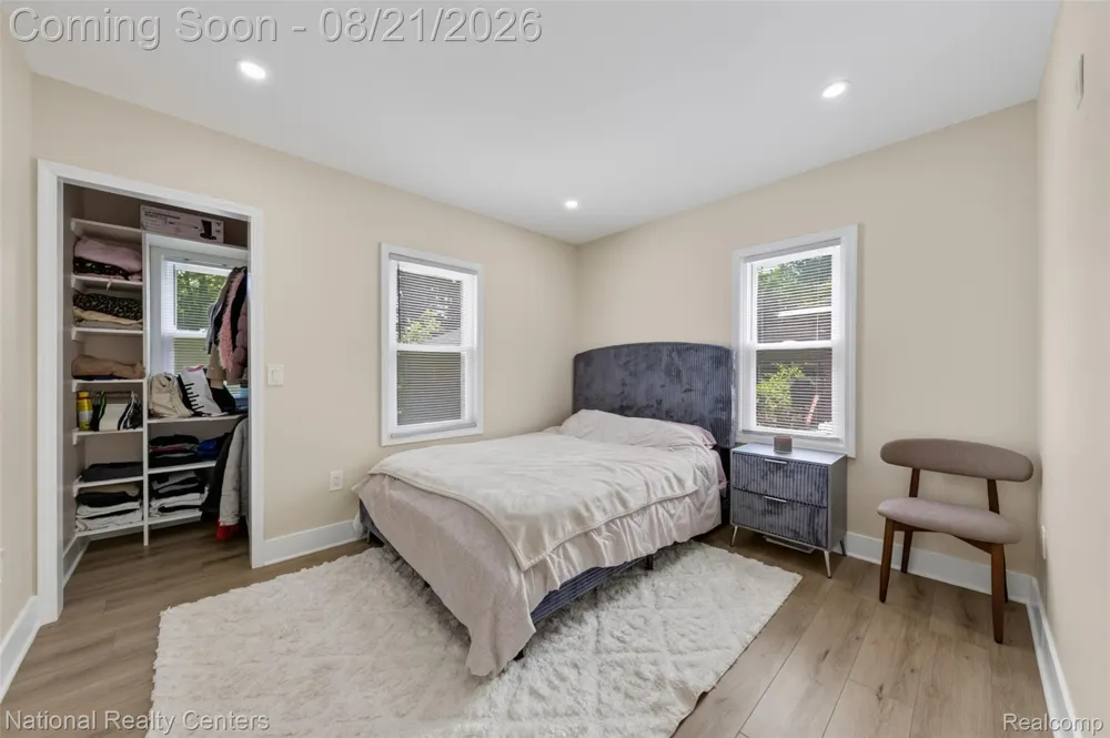 18656 Winston Street Detroit City, MI 48219