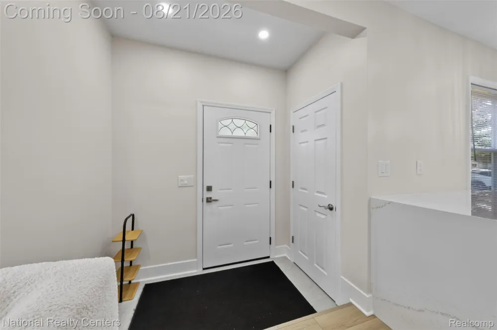 18656 Winston Street Detroit City, MI 48219