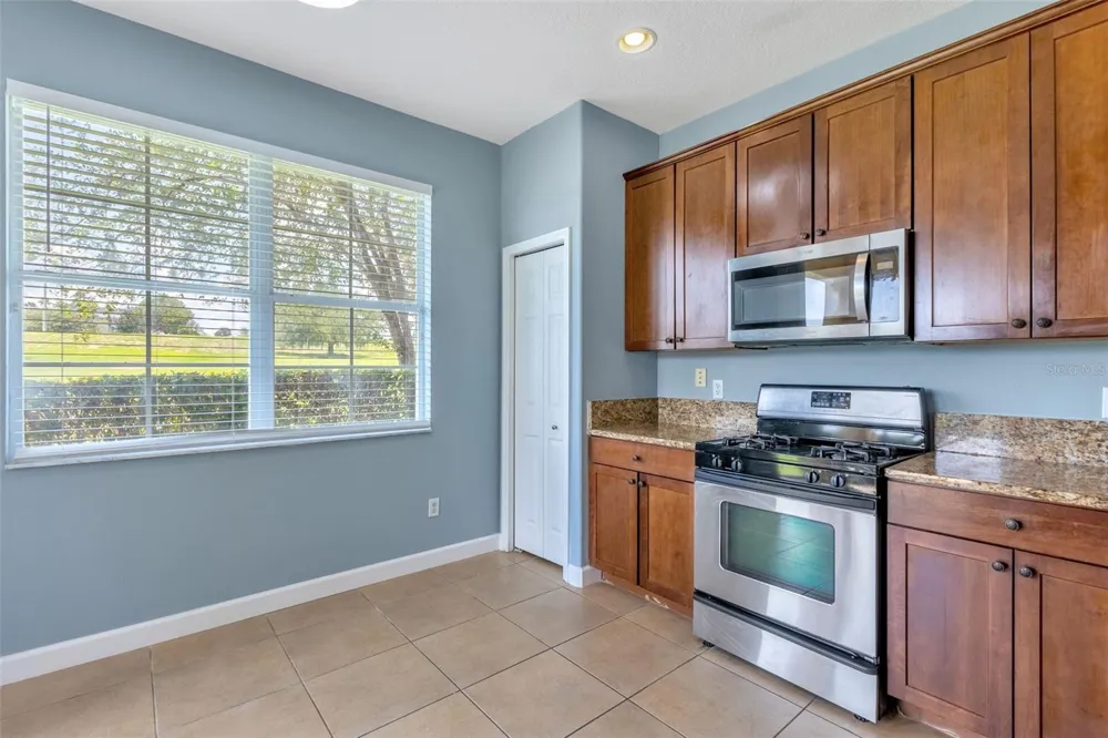 906 ASSEMBLY COURT Kissimmee, FL 34747