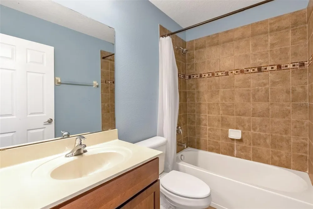 906 ASSEMBLY COURT Kissimmee, FL 34747