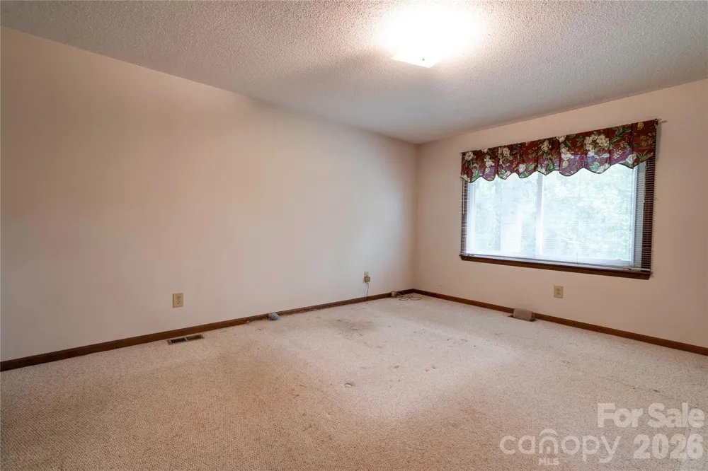 1208 Piedmont Avenue Kings Mountain, NC 28086