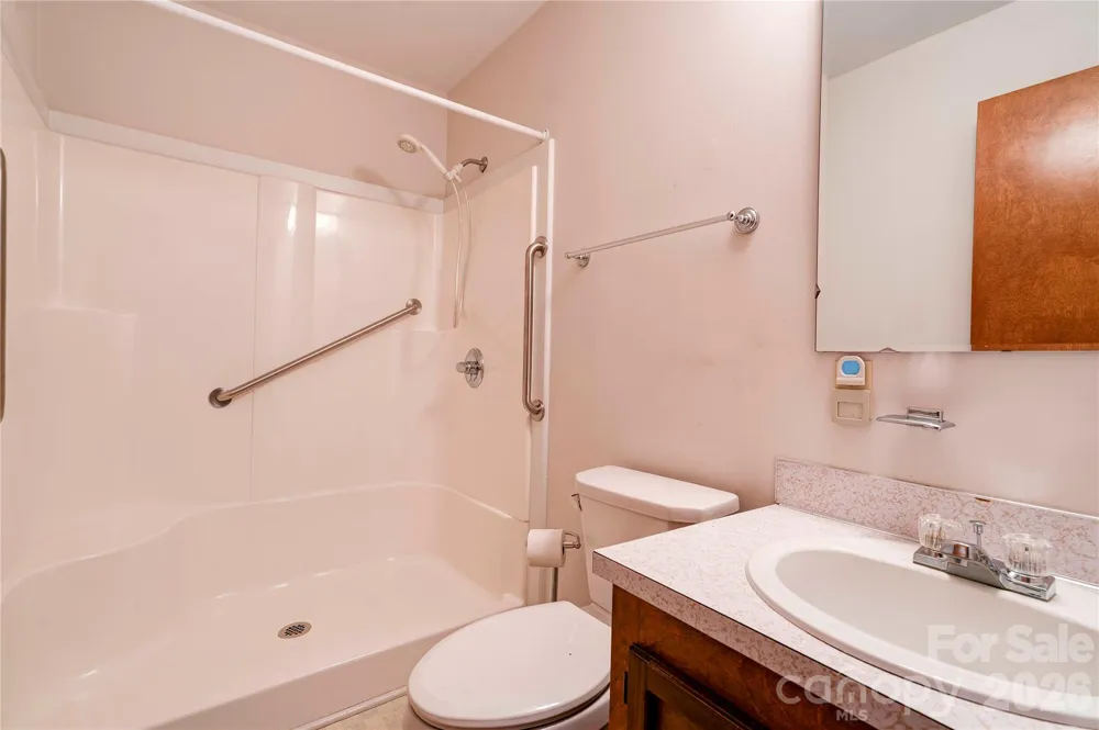 1208 Piedmont Avenue Kings Mountain, NC 28086