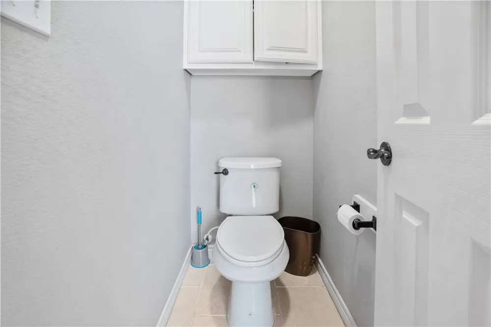 1424 Del Mar Drive Kingsville, TX 78363
