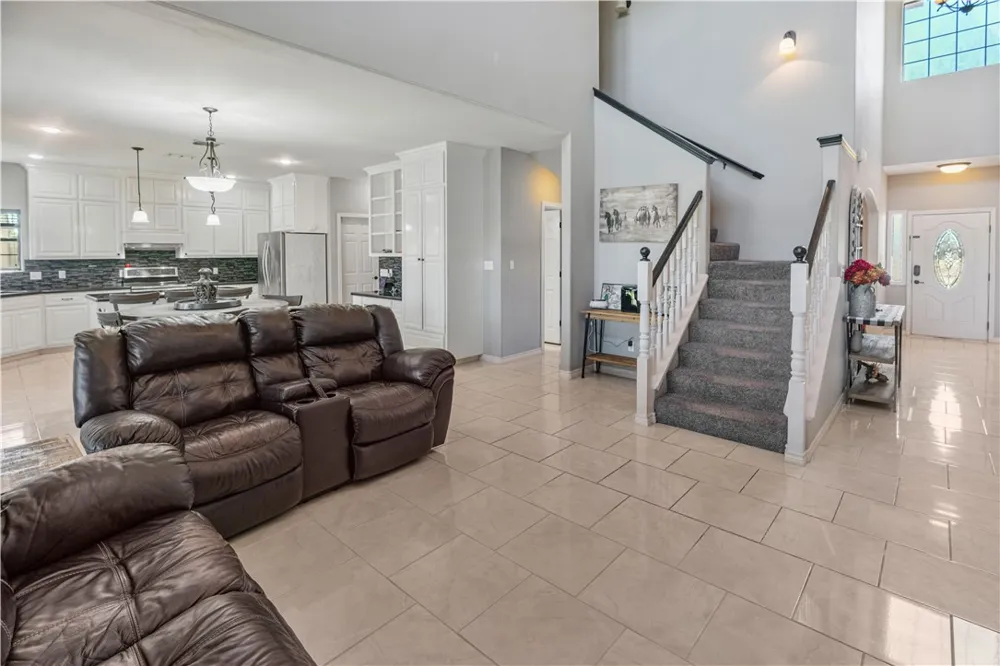 1424 Del Mar Drive Kingsville, TX 78363