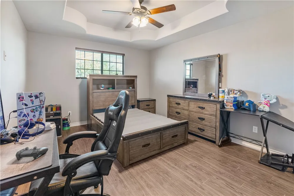1424 Del Mar Drive Kingsville, TX 78363