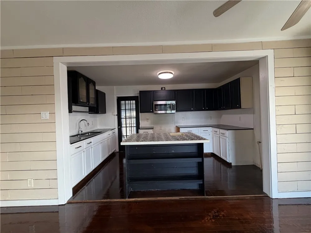 1501 Wynwood Street Corpus Christi, TX 78415