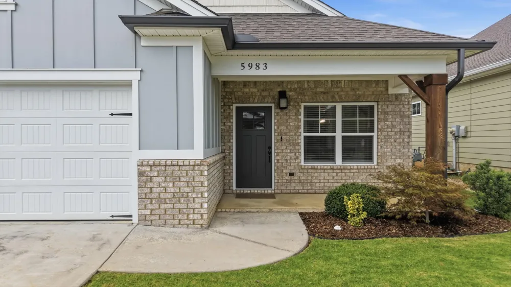 5983 Amber Valley Lane Hixson, TN 37343