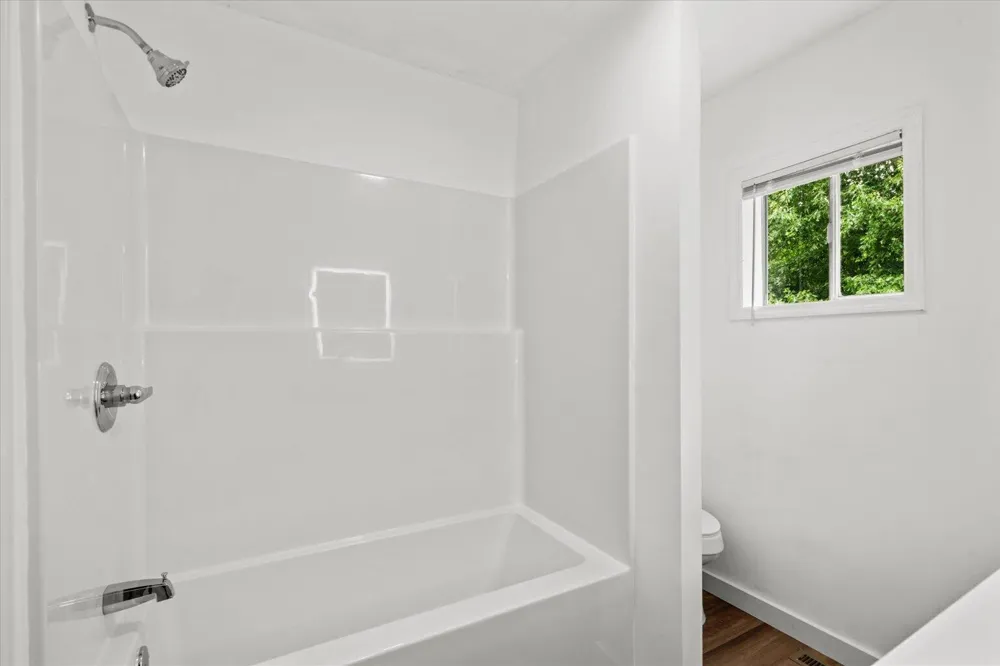 1825 Lawson Avenue Dalton, GA 30720