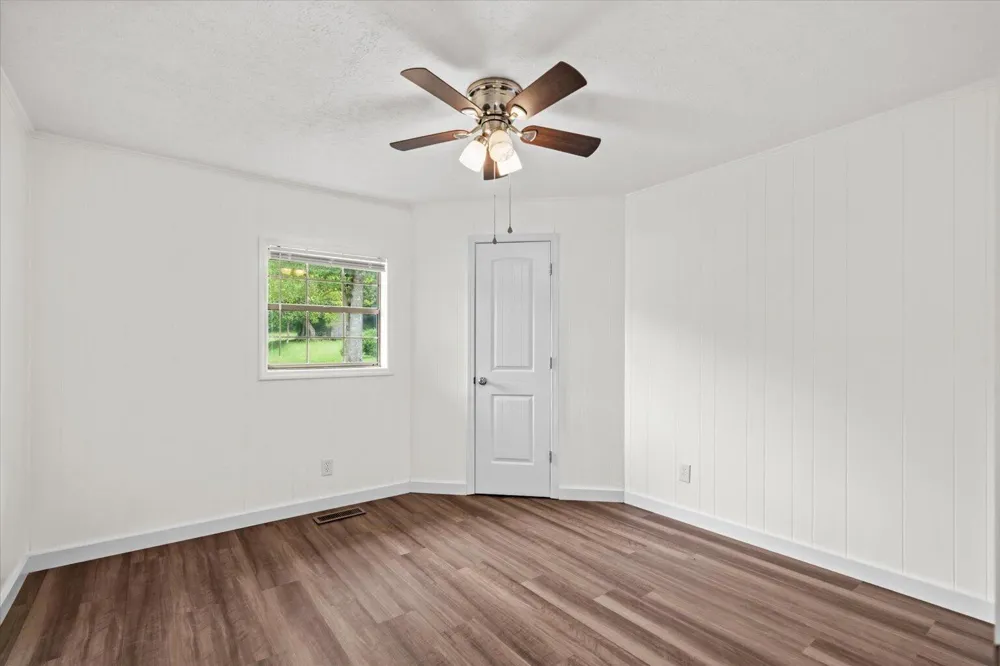 1825 Lawson Avenue Dalton, GA 30720