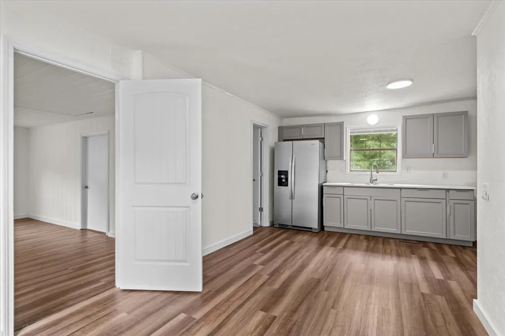 1825 Lawson Avenue Dalton, GA 30720