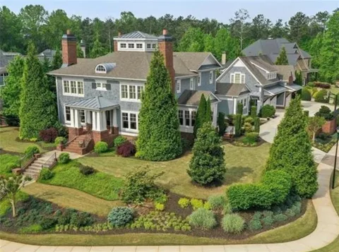 2010 Caladium Way