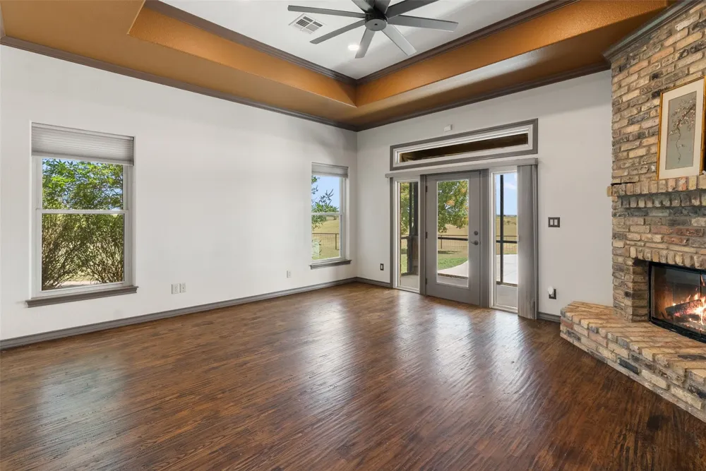 894 Blue Cut Road McGregor, TX 76657