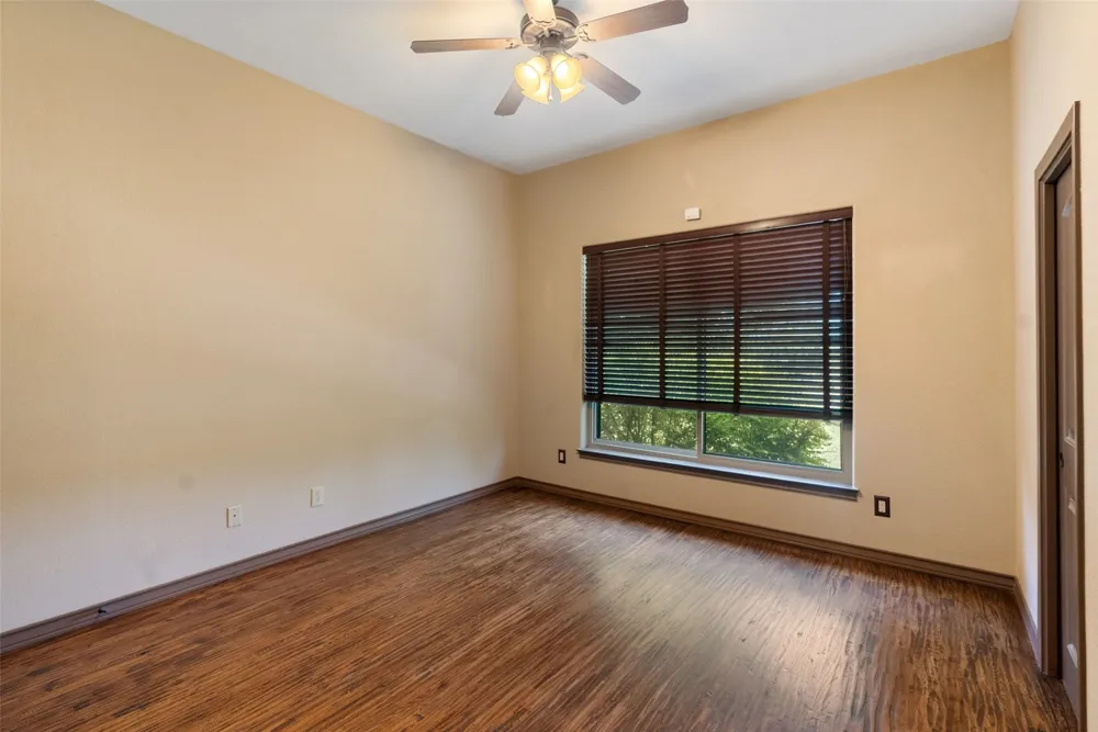 894 Blue Cut Road McGregor, TX 76657