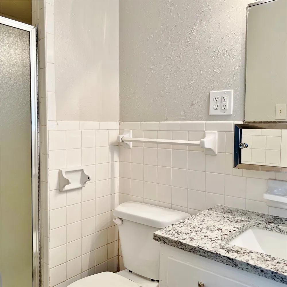 1420 Hillside Drive Midlothian, TX 76065