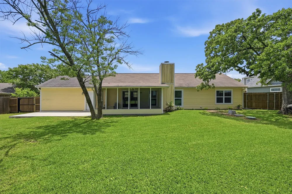 103 Seminole Drive Gainesville, TX 76240