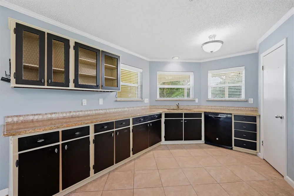 103 Seminole Drive Gainesville, TX 76240