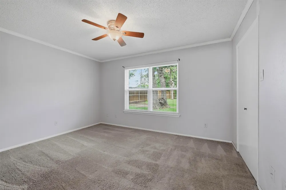 103 Seminole Drive Gainesville, TX 76240
