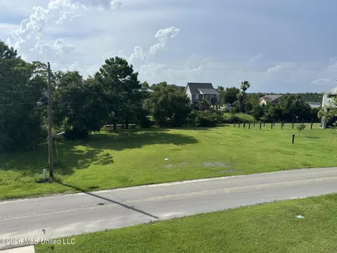 15624 Joan D' Arc Circle
