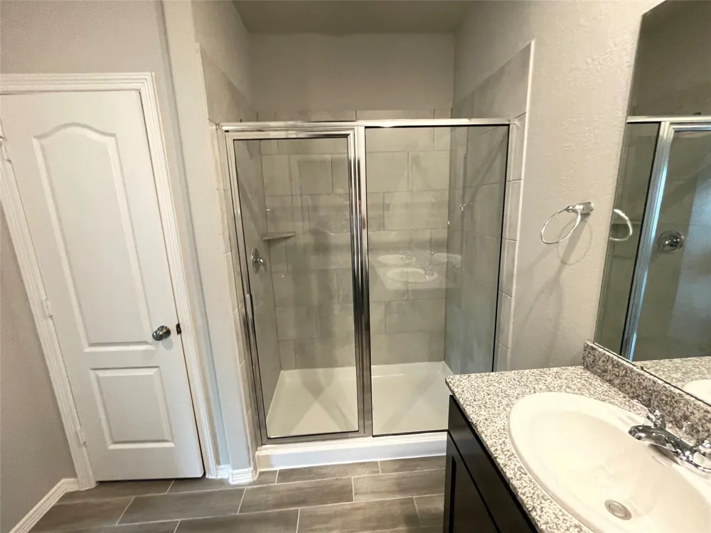 954 Redinger Ridge Drive Houston, TX 77336