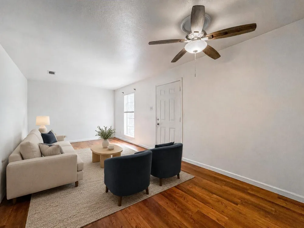 4537 Dakota Street #4 Dickinson, TX 77539
