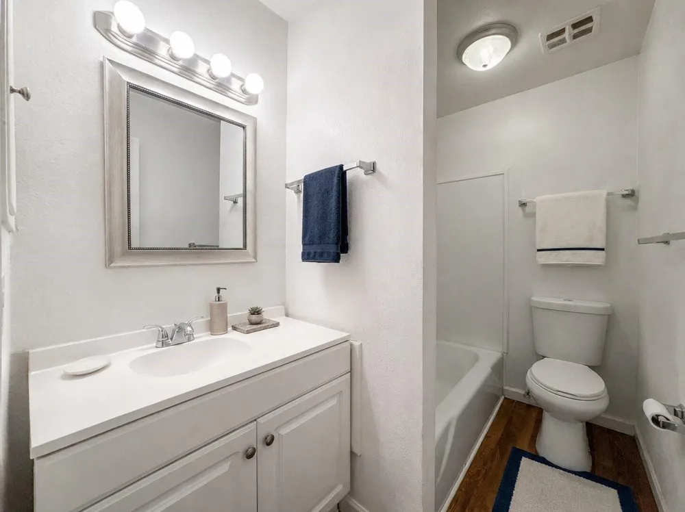 4537 Dakota Street #4 Dickinson, TX 77539