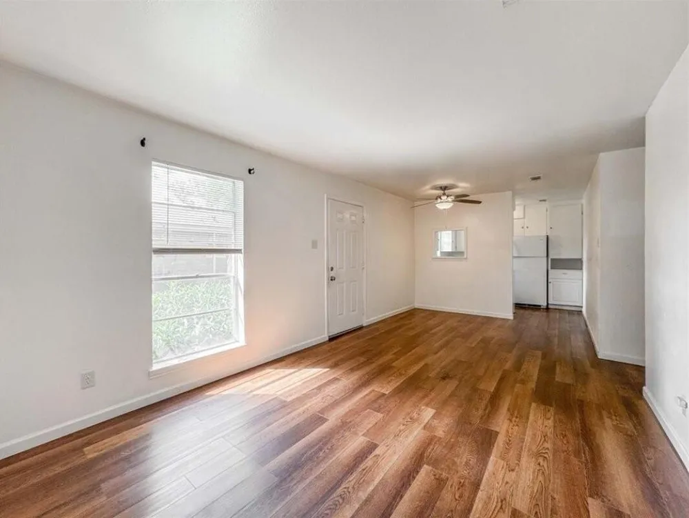 4537 Dakota Street #4 Dickinson, TX 77539
