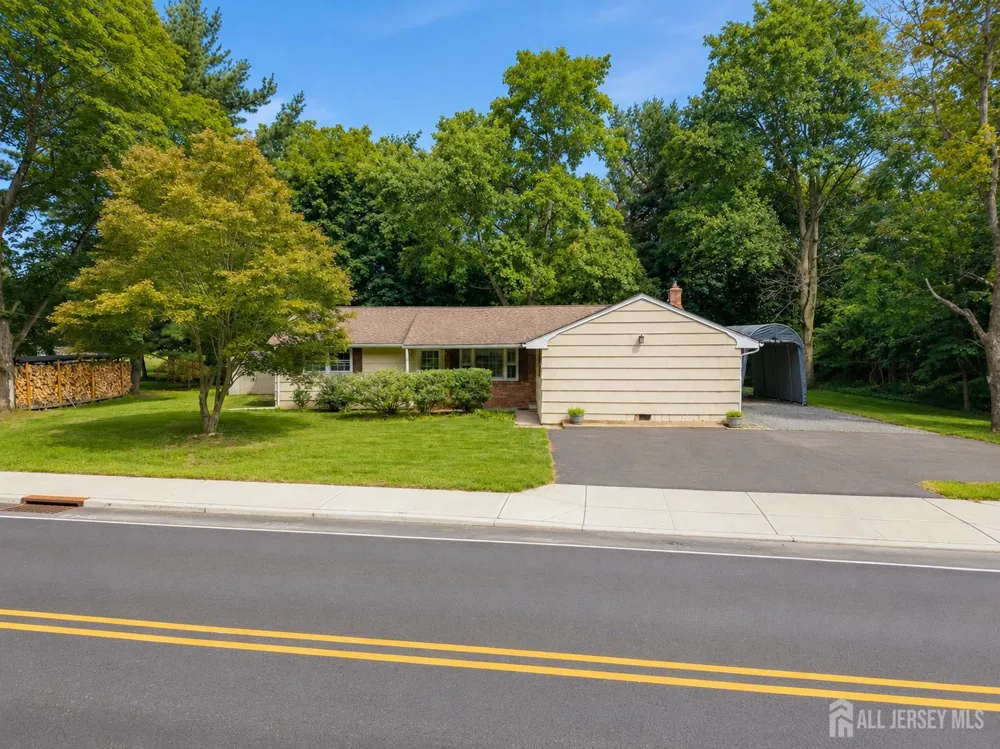 129 Cottrell Road Old Bridge, NJ 07747