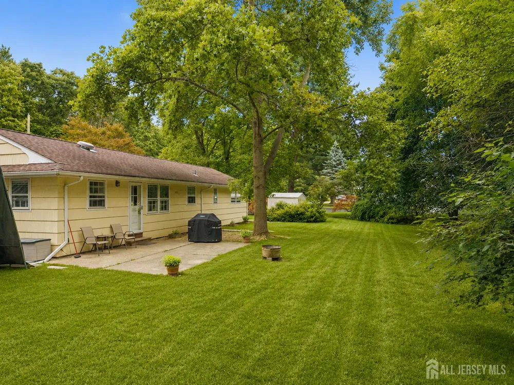 129 Cottrell Road Old Bridge, NJ 07747