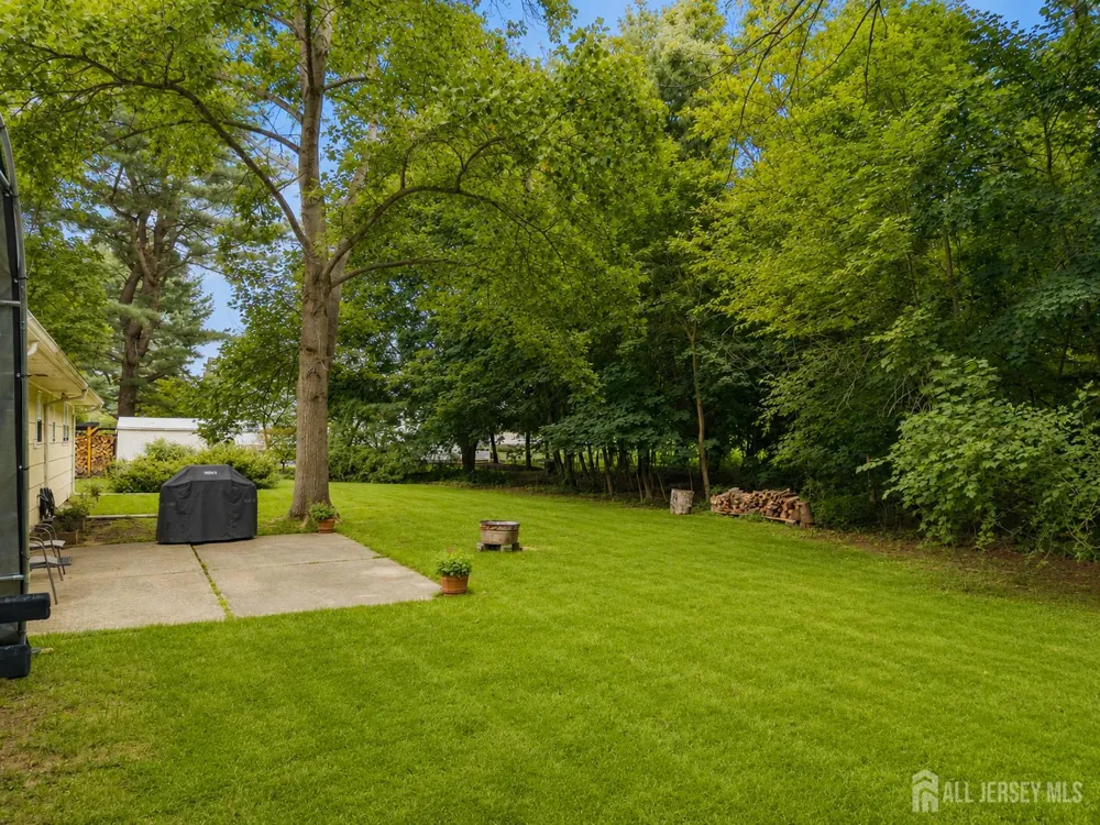 129 Cottrell Road Old Bridge, NJ 07747