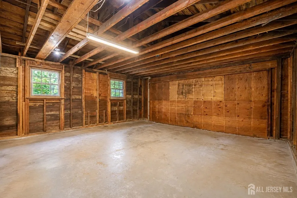 129 Cottrell Road Old Bridge, NJ 07747