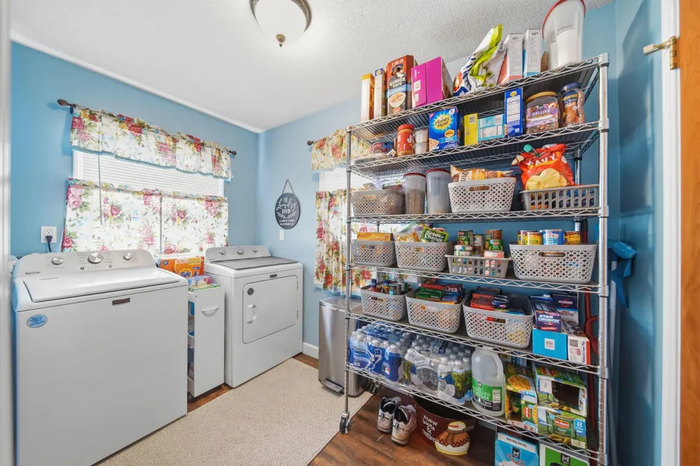 6060 Lansing Avenue Jackson, MI 49201