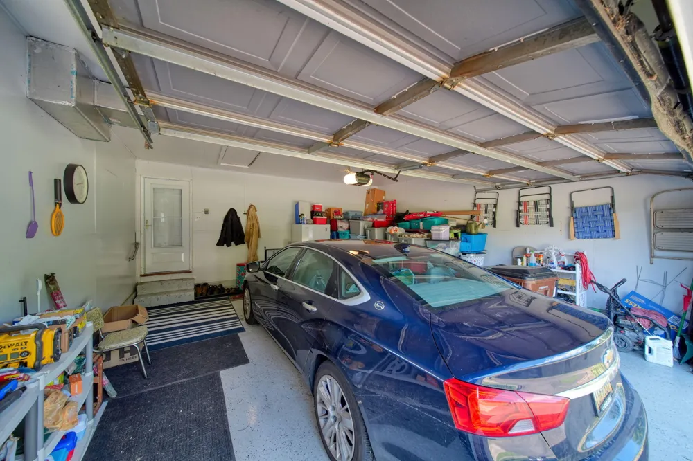 6060 Lansing Avenue Jackson, MI 49201