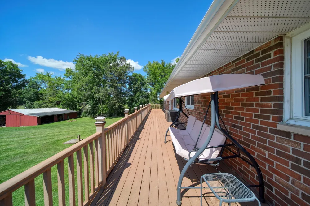 6060 Lansing Avenue Jackson, MI 49201