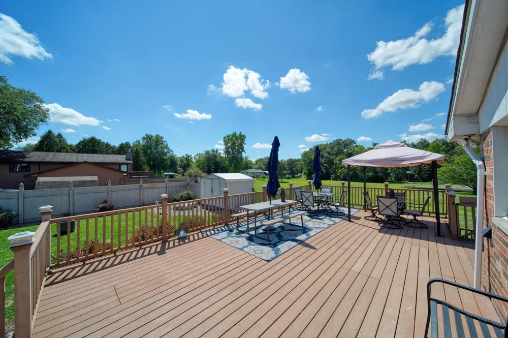6060 Lansing Avenue Jackson, MI 49201