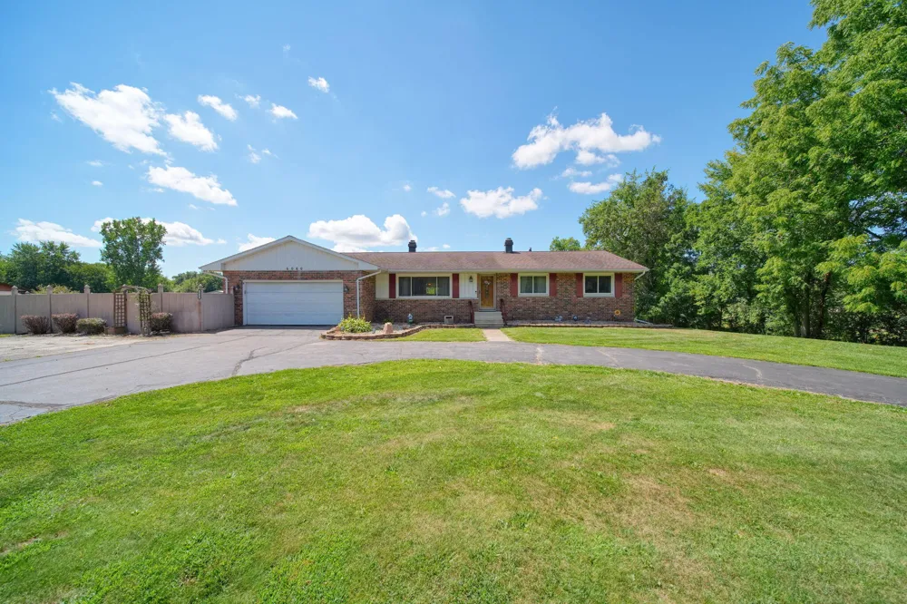 6060 Lansing Avenue Jackson, MI 49201
