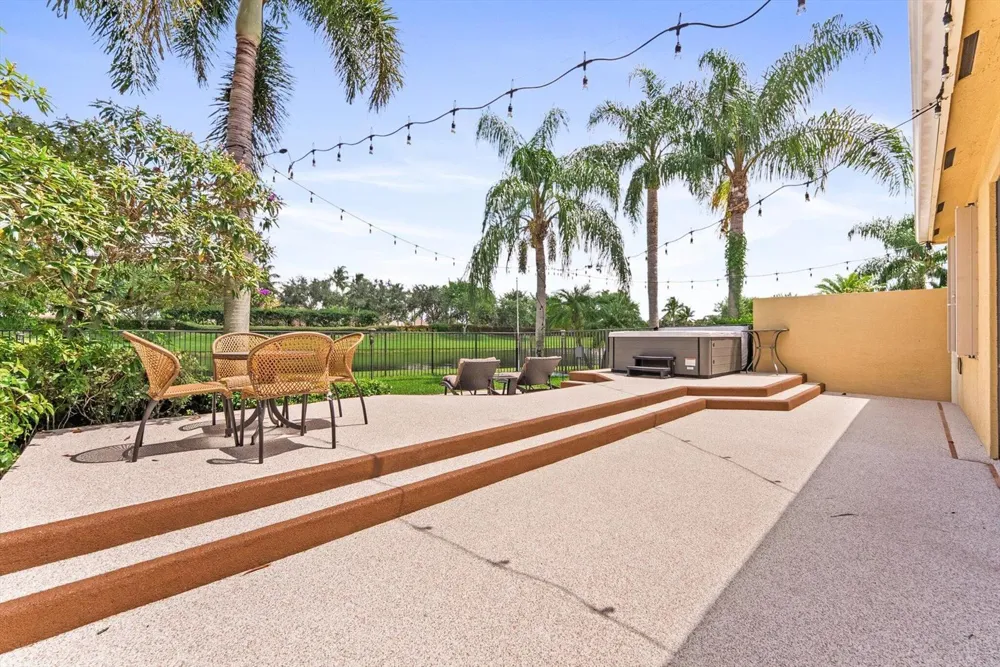 8275 Triana Point Avenue Boynton Beach, FL 33473