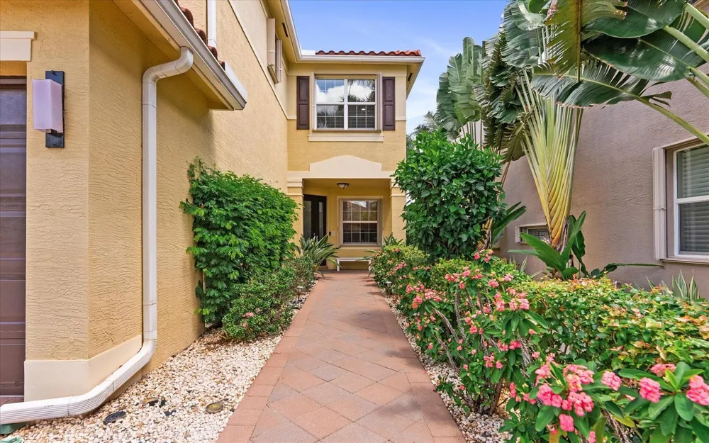 8275 Triana Point Avenue Boynton Beach, FL 33473