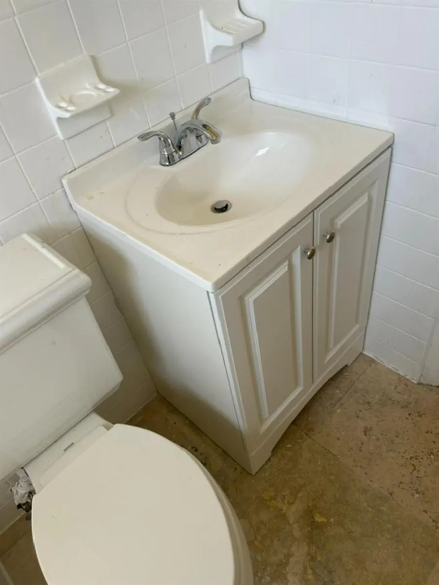 1337 NW 112th Terrace Miami, FL 33167