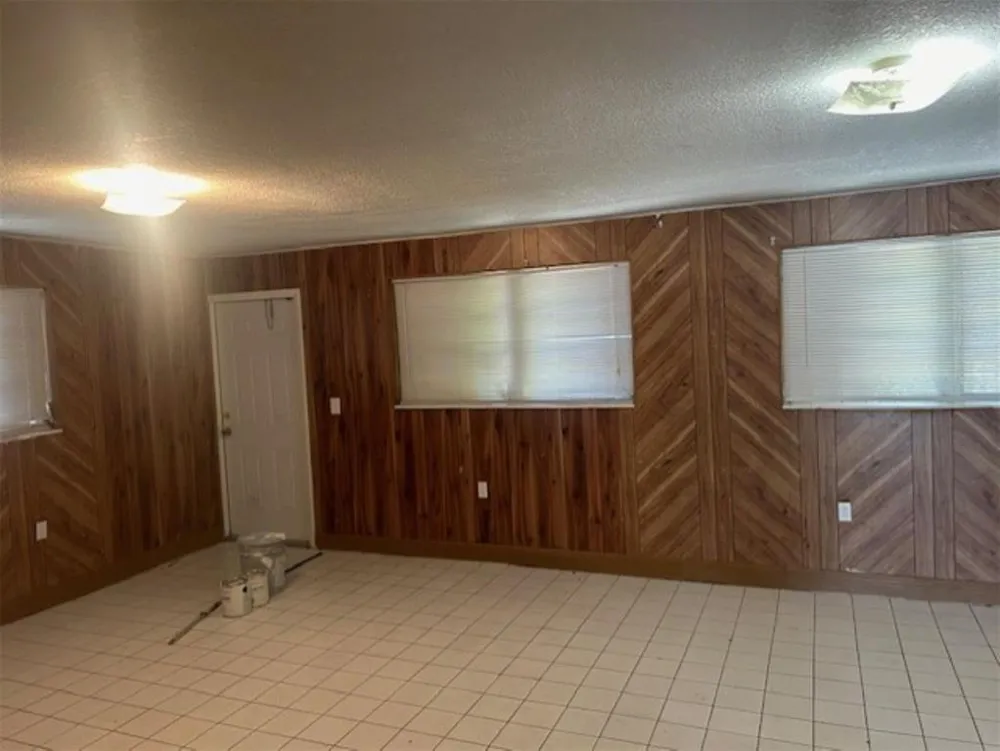 1337 NW 112th Terrace Miami, FL 33167