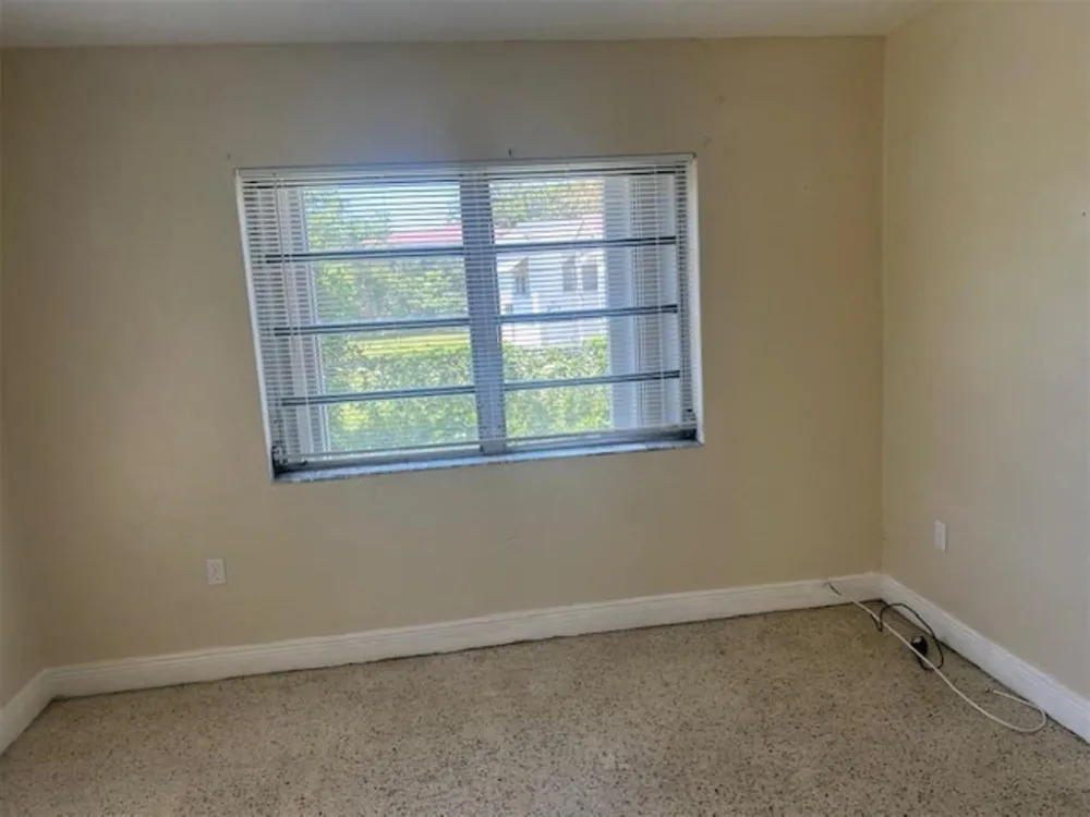 1337 NW 112th Terrace Miami, FL 33167