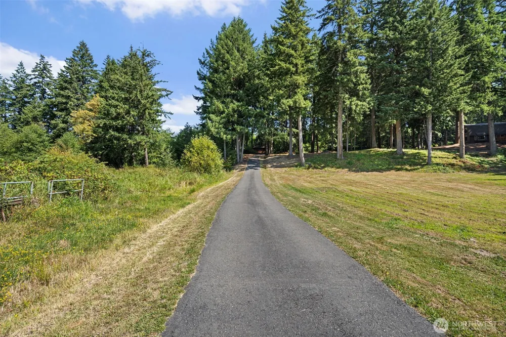 132 Armstrong Road Chehalis, WA 98532