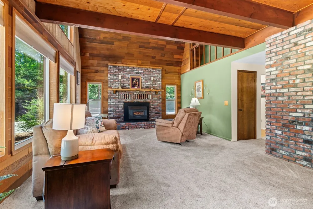 132 Armstrong Road Chehalis, WA 98532