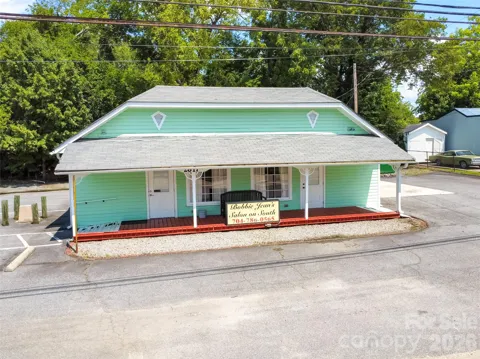 2617 S Main Street